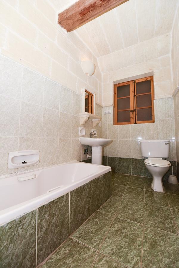 Ta' Karkar Villa Bed And Breakfast 자프라 외부 사진
